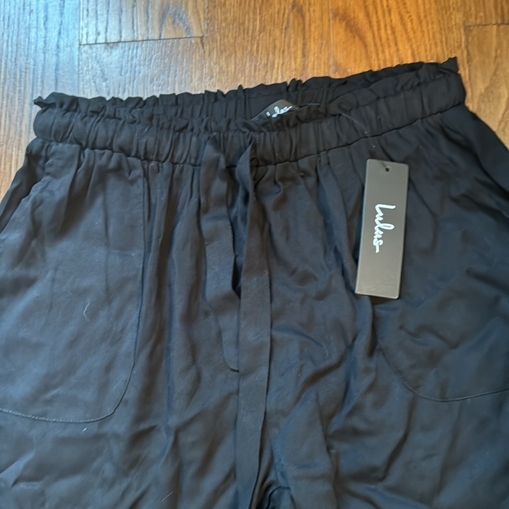 NWT Lulus draw string pants - Picture 2 of 3